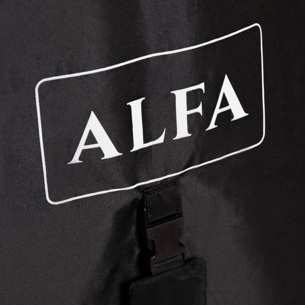 Alfa 5 Minuti Countertop Pizza Oven Cover close up view of white 'ALFA' logo