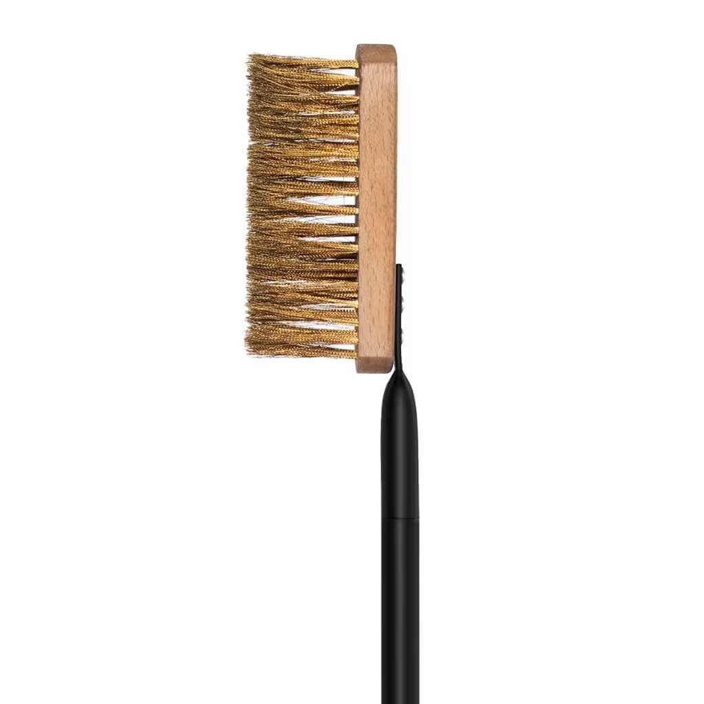 Brass bristle brush for cleaning the refractory floor in an Alfa pizza oven
