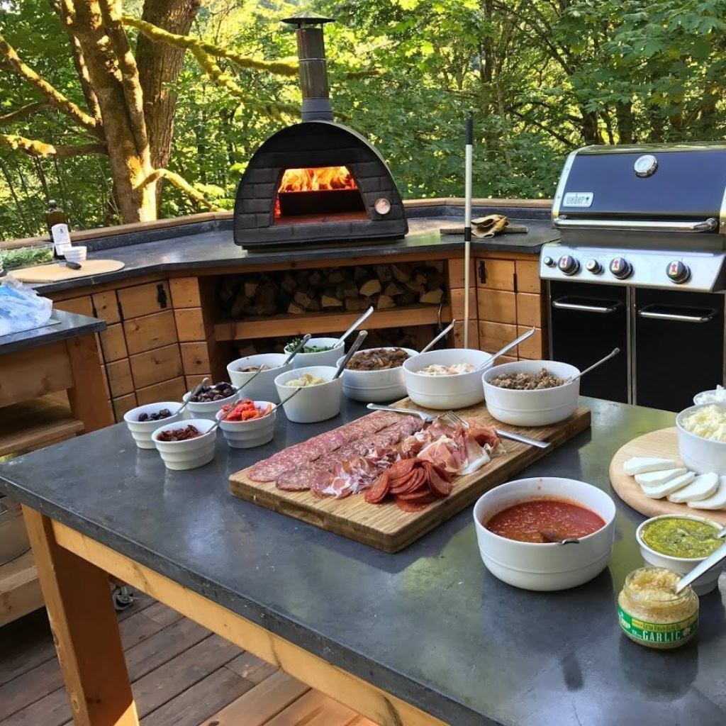 Maximus Arena Pizza Oven Black