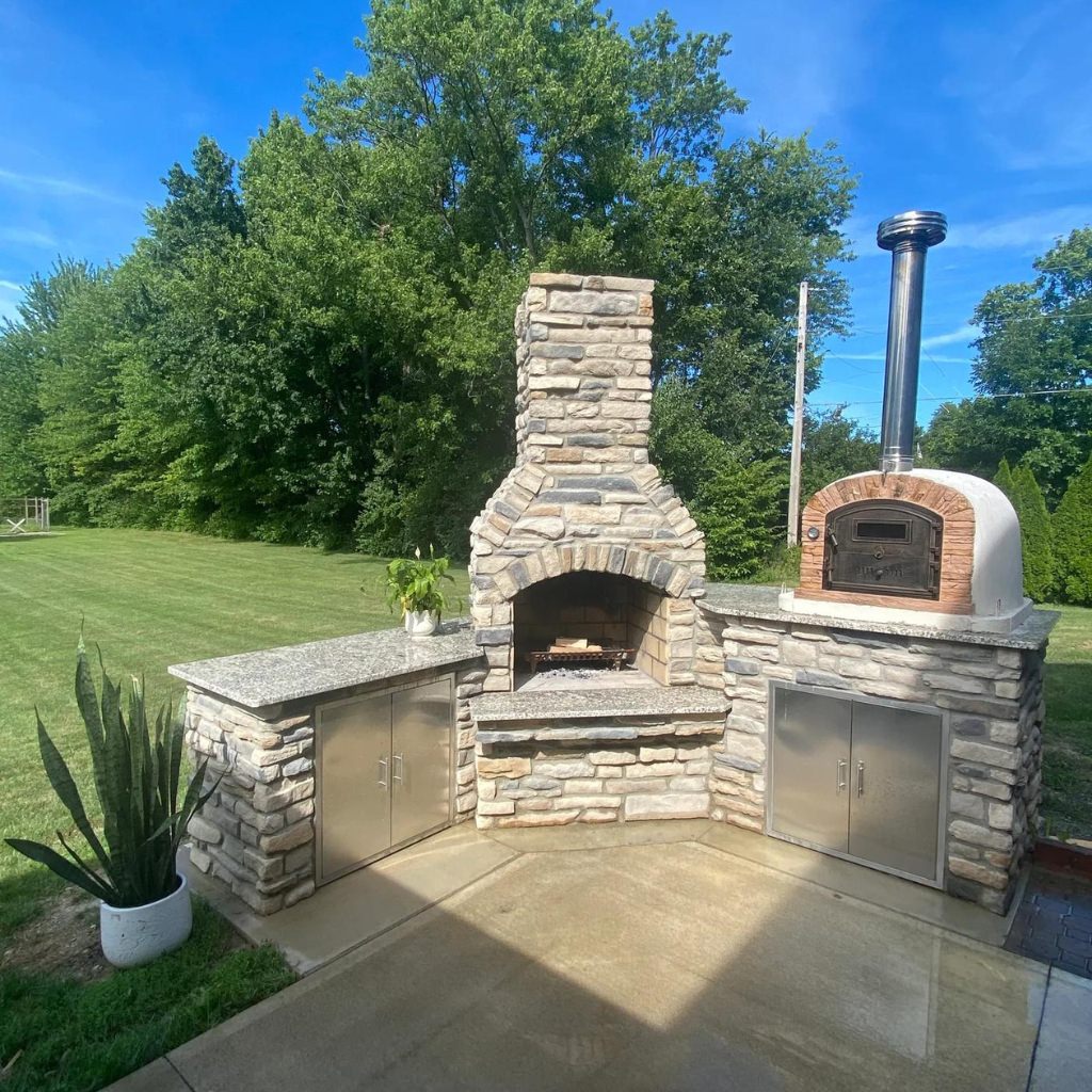 Authentic Pizza Ovens Ventura Sierra Premium Pizza Oven In Outdoor Kitchen With Fireplace